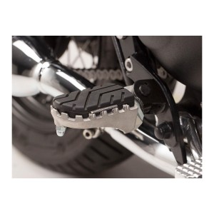 Kit reposapiés ION Triumph Bonneville/T100 (04-16), Scrambler (05-).