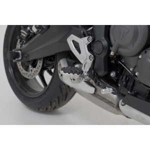 Kit reposapiés EVO Triumph Tiger 660 (21-24), Yamaha Tracer 700 / 7.
