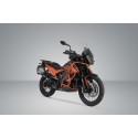 Soporte lateral PRO Negro. KTM 790 Adv/ R, 890 Adv/ R 890 SM T.