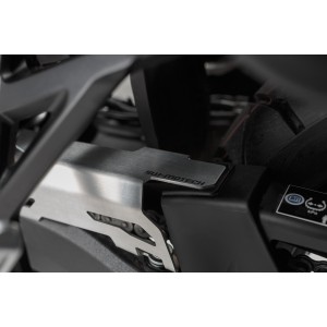 Extensión de Protector de cadena Plateado. Honda CRF1000L (15-).