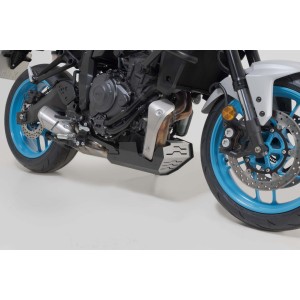 Quillas Negro/Plateado. Yamaha MT-09 (23-).