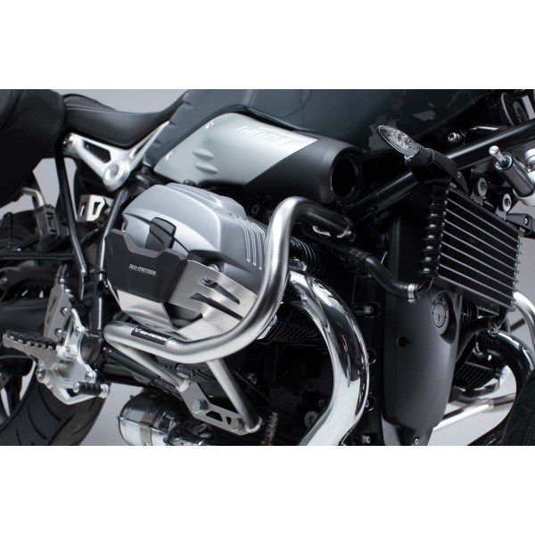 Protecciones laterales de motor Acero inoxidable. Modelos BMW R nineT (14-).