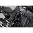 Protecciones laterales de motor Negro. BMW F 900 R (19-).