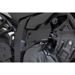 Revestimiento Negro. Yamaha MT-07 (24-).