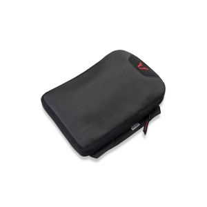 Cojín TRAVELLER PILLION Negro. 22 x 30 cm.