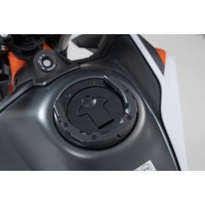 Anillo de depósito PRO Negro. Modelos KTM. 6 tornillos.