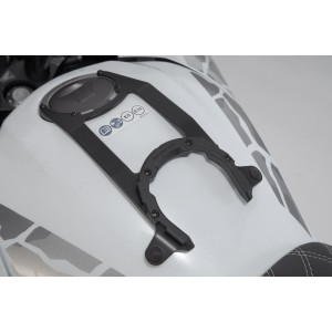 Anillo de depósito PRO Negro. Honda CB500X (18-), NX500 (23-).