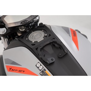 Anillo de depósito PRO Negro. Yamaha MT-07 (18-20).
