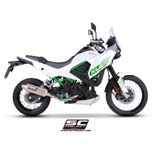 SC Project para KAWASAKI KLE500 (2026) - Escape Rally Raid titanio (instalable en dos posiciones*)
