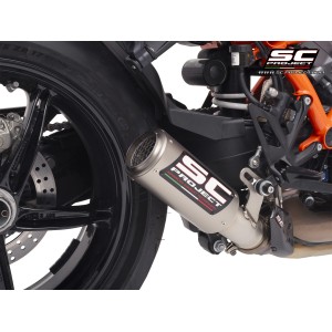 SC Project para KTM 1390 SUPER DUKE R (2024 - 2026) - Escape CR-T titanio, con malla antipiedras