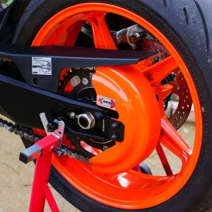 KTM 990 DUKE a partir de 2024 - Protector de cadena Karter Naranja