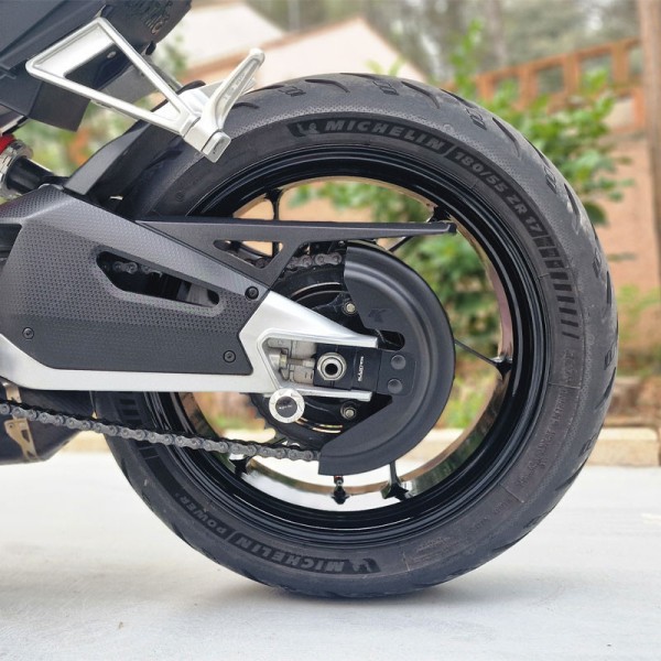 APRILIA TUONO 660 - Protector de cadena Karter Negro