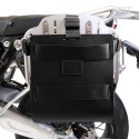 Porta bolsos en aluminio con frontal de cuero ajustable