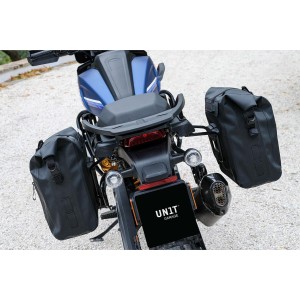 Bolsa lateral khali tpu + marco izquierdo pan america 1250