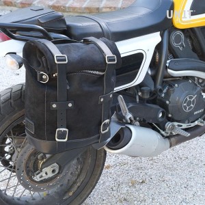 Alforja scram 22l-30l en serraje + chasis ducati scrambler dx