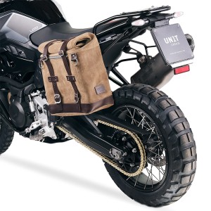Bolso lateral scram en serraje 22l-30l + bmw f900gs bastidor izquierdo