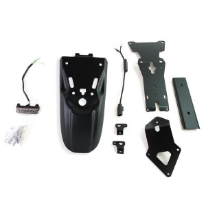 Kit guardabarros trasero con matrícula