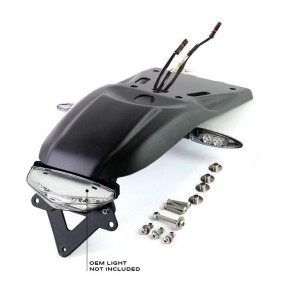 Guardabarros trasero con kit de soporte de matrícula para faro original