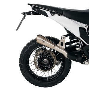 Escape estilo gp de la bmw r1300gs