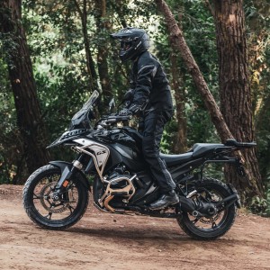 DEFENSAS SUPERIORES BMW R1300GS COLOR PLATA